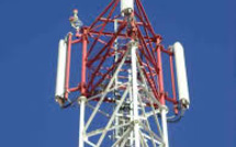 La Commission de Régulation des Communications Électroniques et des Postes (ARCEP) discute avec des représentants des collectivités territoriales pour résoudre les problèmes liés au déploiement des réseaux de téléphonie.
